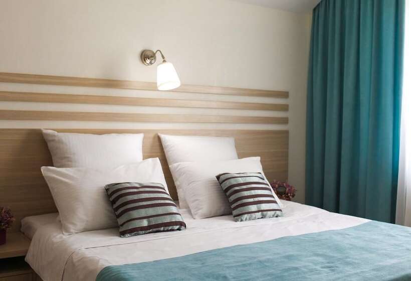 هتل Timashevsk Rich