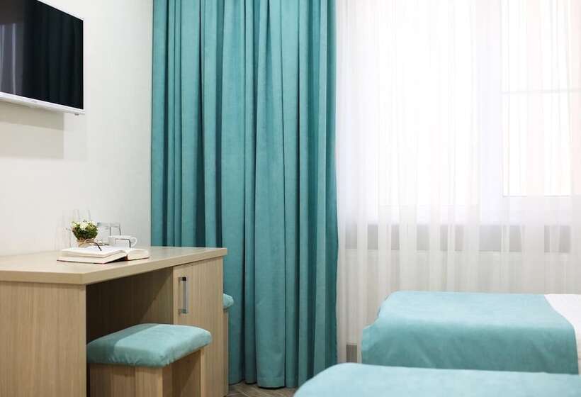 هتل Timashevsk Rich