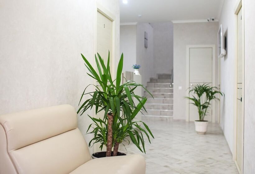 هتل Timashevsk Rich