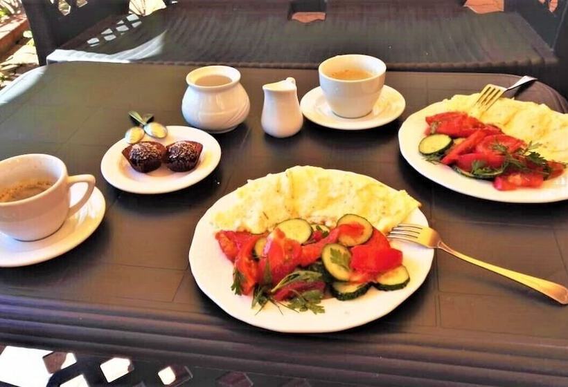 Отель Villa Vera