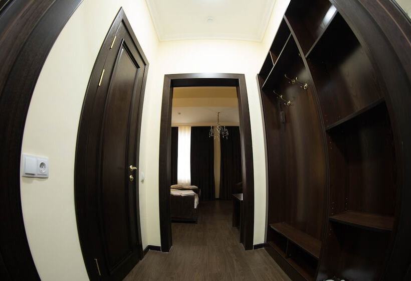 Marhabo Hotel Palace