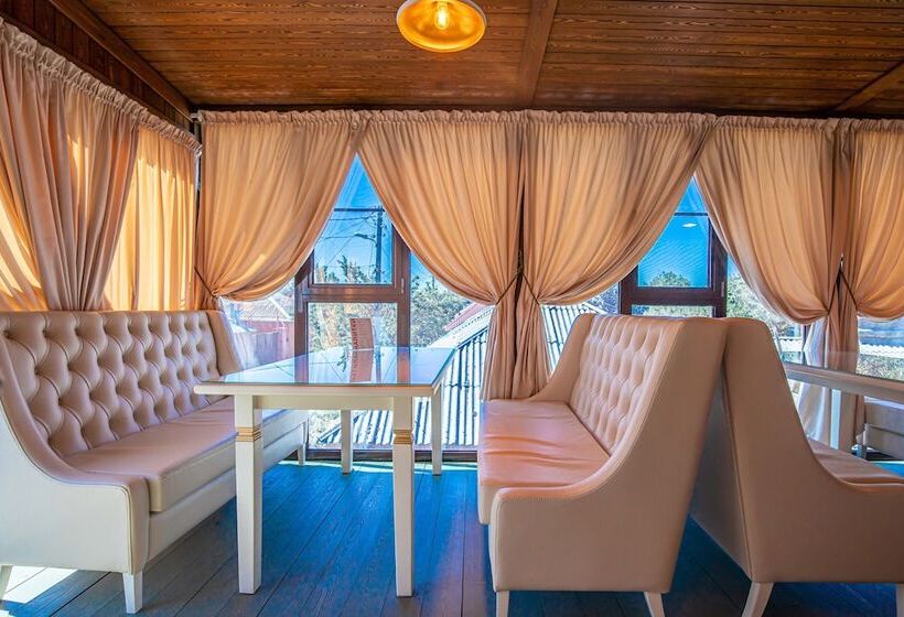 Mini Hotel Live In Rostov