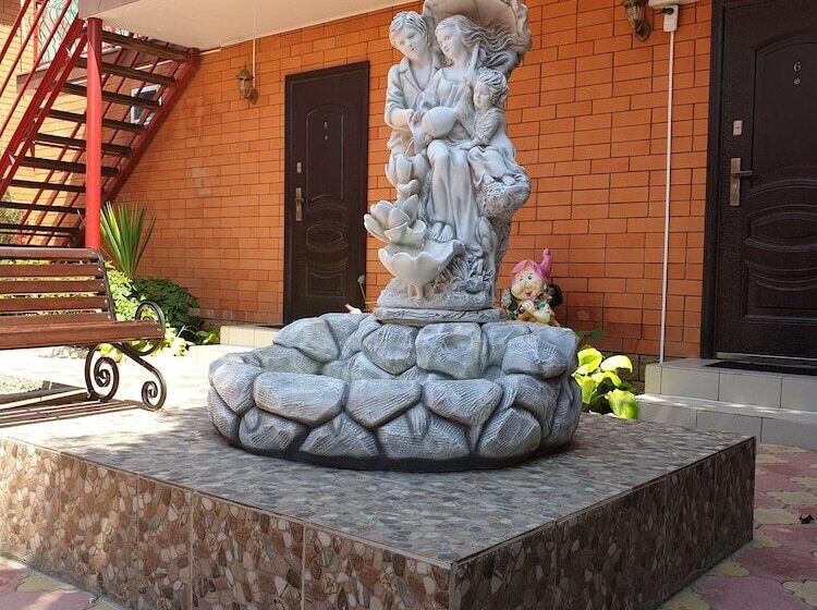 Mini Hotel Zolotye Peski