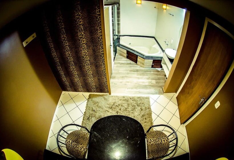 Motel Paradiso Fantasy   Adults Only