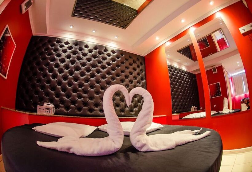 Motel Paradiso Fantasy   Adults Only