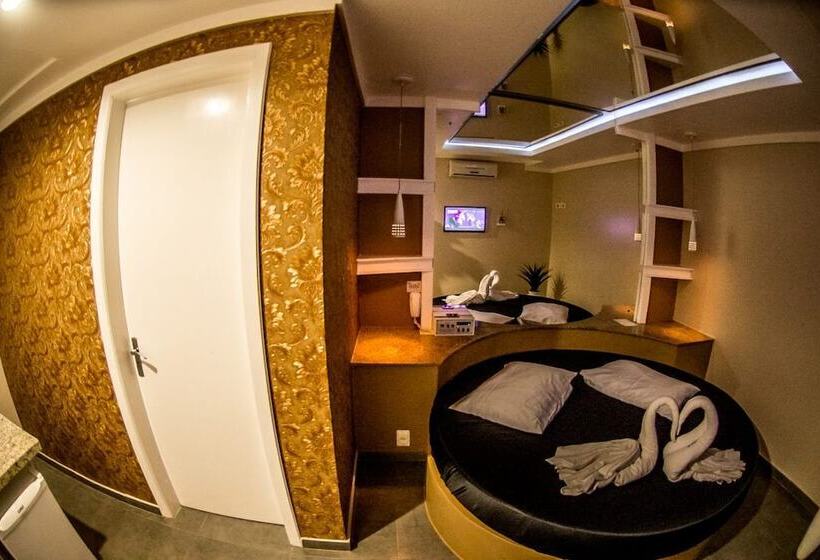 Motel Paradiso Fantasy   Adults Only