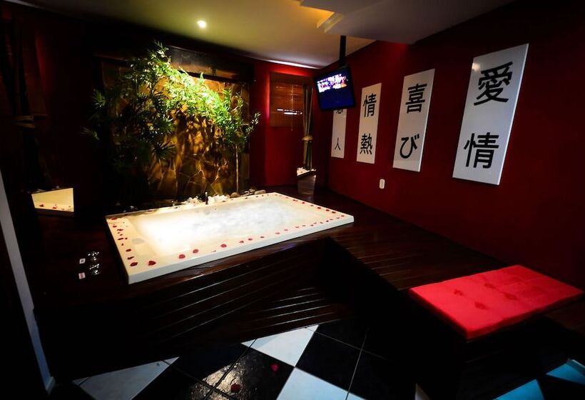 Motel Paradiso Fantasy   Adults Only