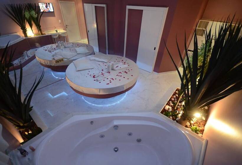 Motel Paradiso Fantasy   Adults Only