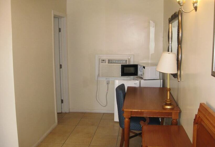 فندق على الطريق Route 66 Barstow