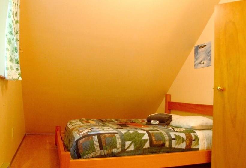 Mt Baker Lodging   Cabin 67   Private 2 Story Cabin With A Private Hot Tub