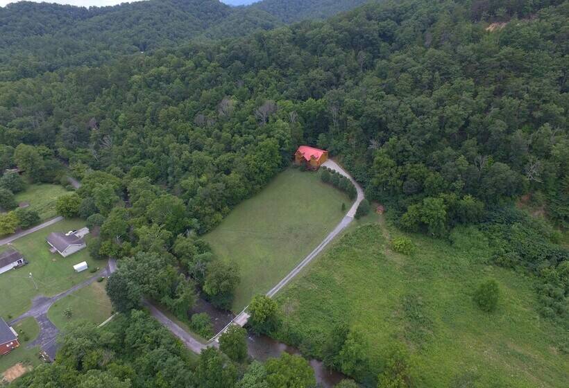 Mystical Creek Pool Lodge #600