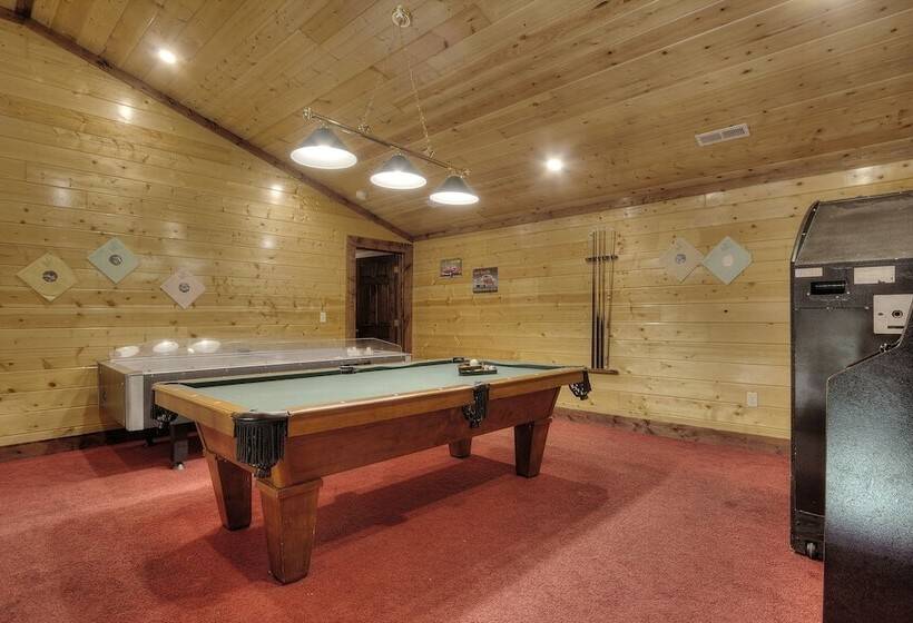 Mystical Creek Pool Lodge #600