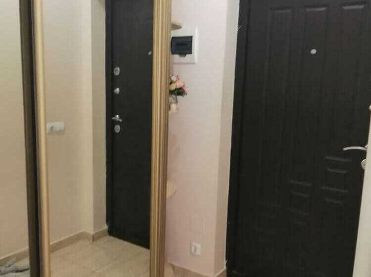 پانسیون Adrada Palace Guest House