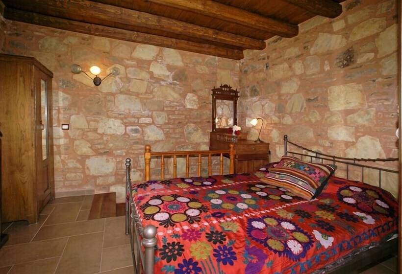 פנסיון Diktynna Traditional Villas