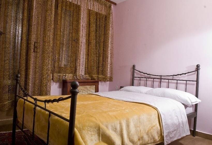 פנסיון Diktynna Traditional Villas