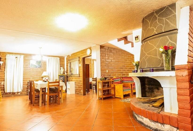 פנסיון Casa Del Huésped