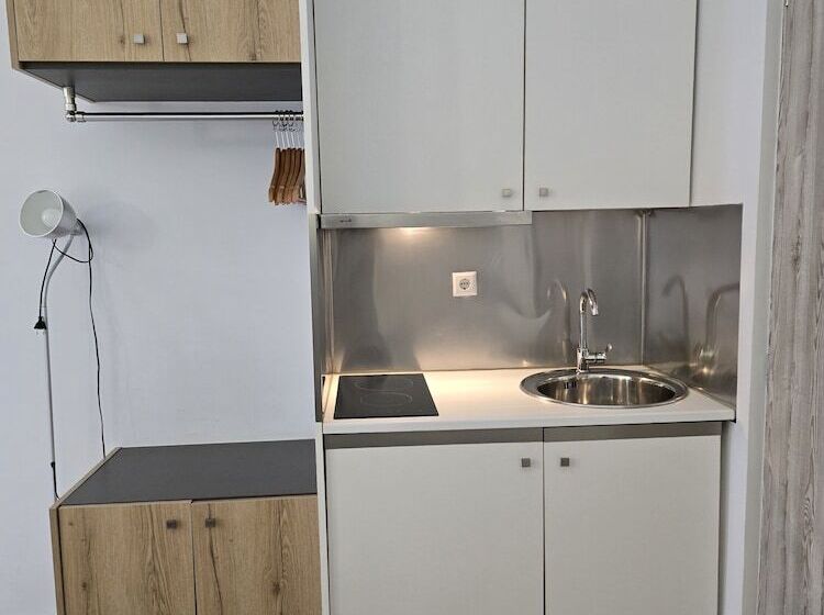 پانسیون Costa Point Chios