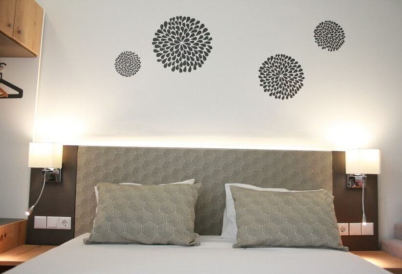 پانسیون Costa Point Chios