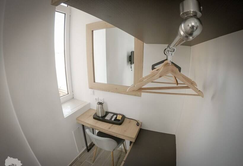 پانسیون Costa Point Chios