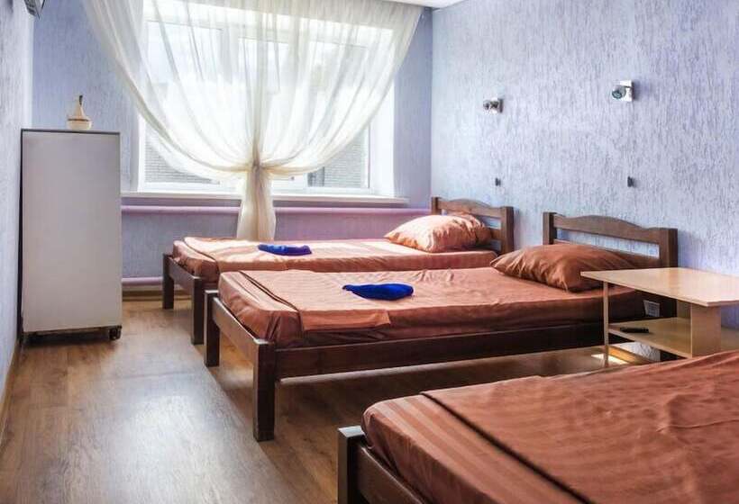 پانسیون Dorozhny Guest House