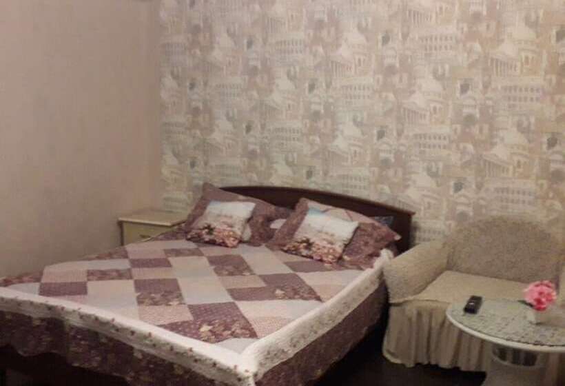 פנסיון Gostevye Nomera