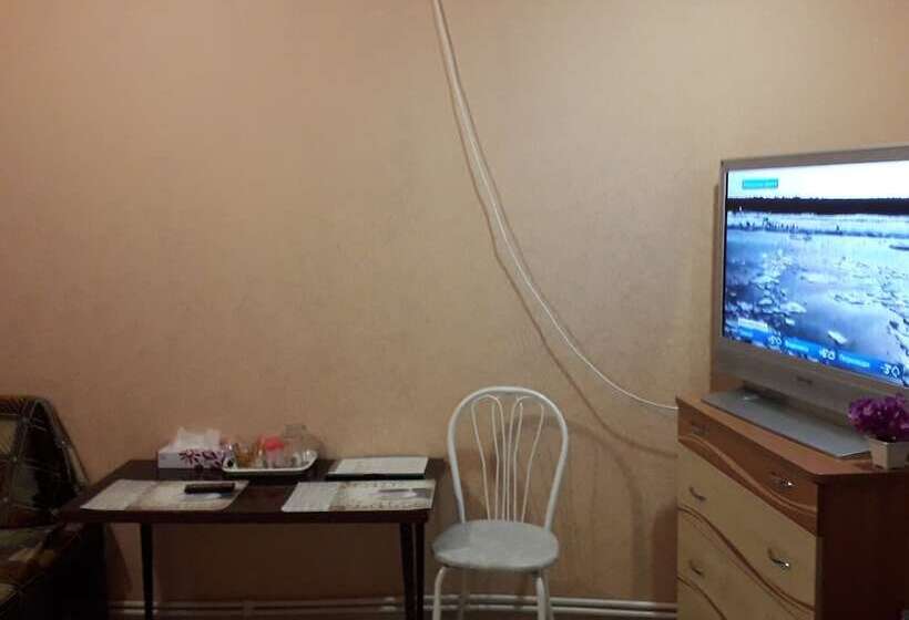 פנסיון Gostevye Nomera