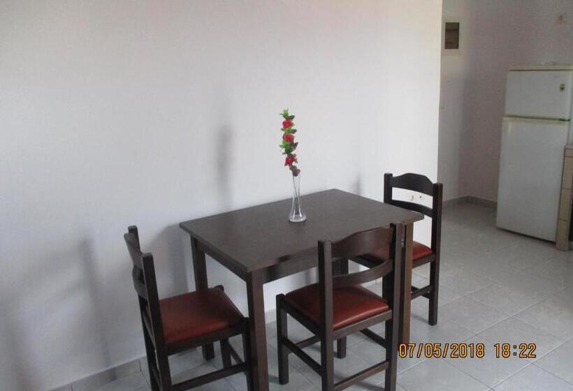 پانسیون Gouvia House Luxury Apartments