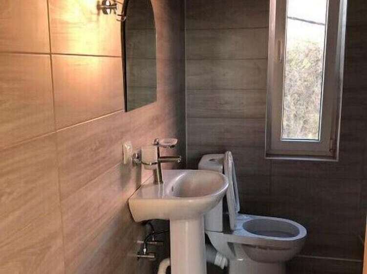 پانسیون Guest House Grant