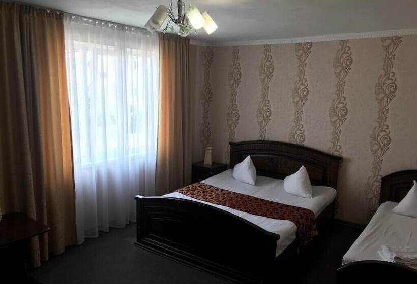 پانسیون Guest House Grant