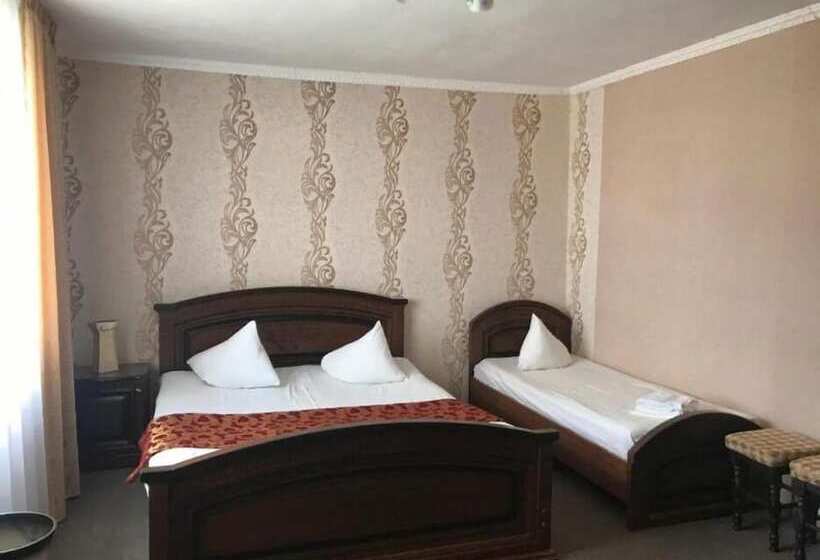 پانسیون Guest House Grant