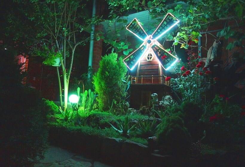 پانسیون Guest House Lydia