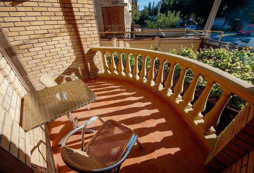 پانسیون Guesthouse Pafos