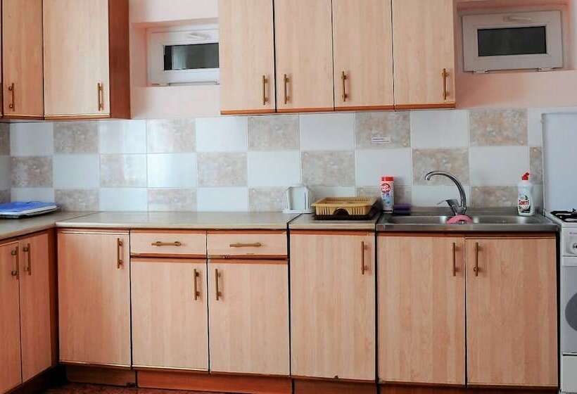 פנסיון Home Felis