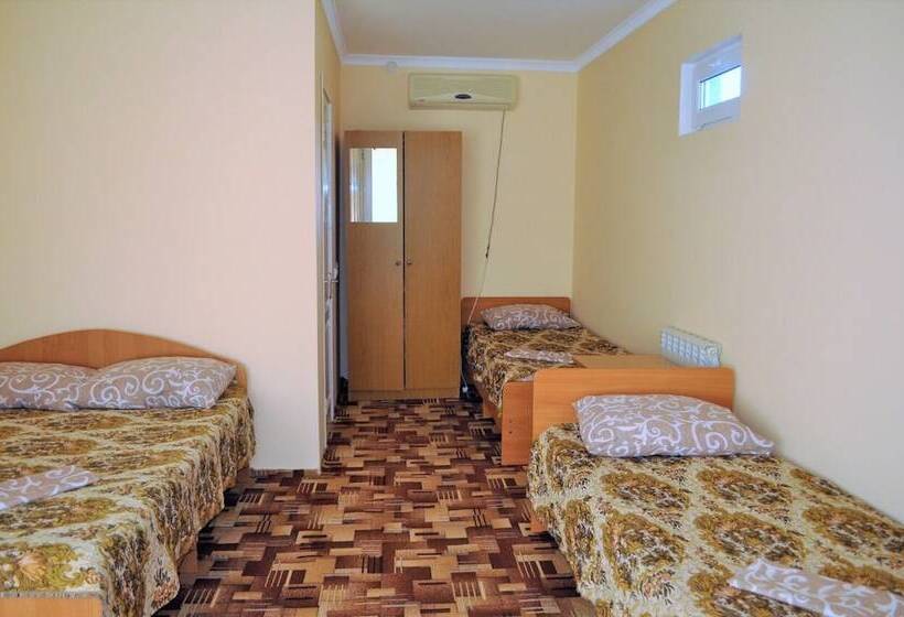 פנסיון Home Felis