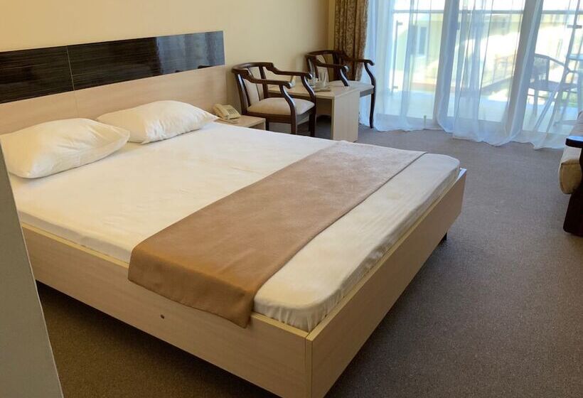 بنسيون Iva Guest House