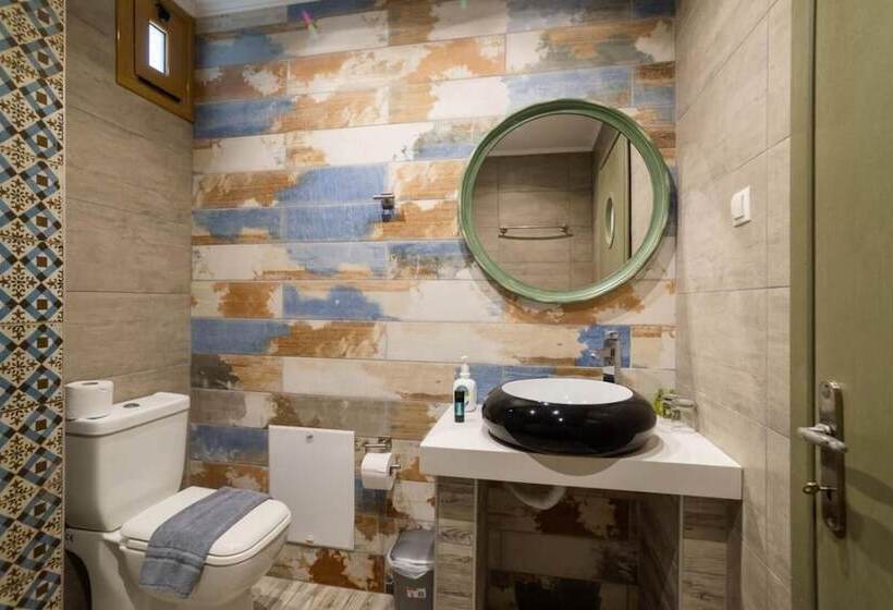 پانسیون Jacksons Luxury Suites