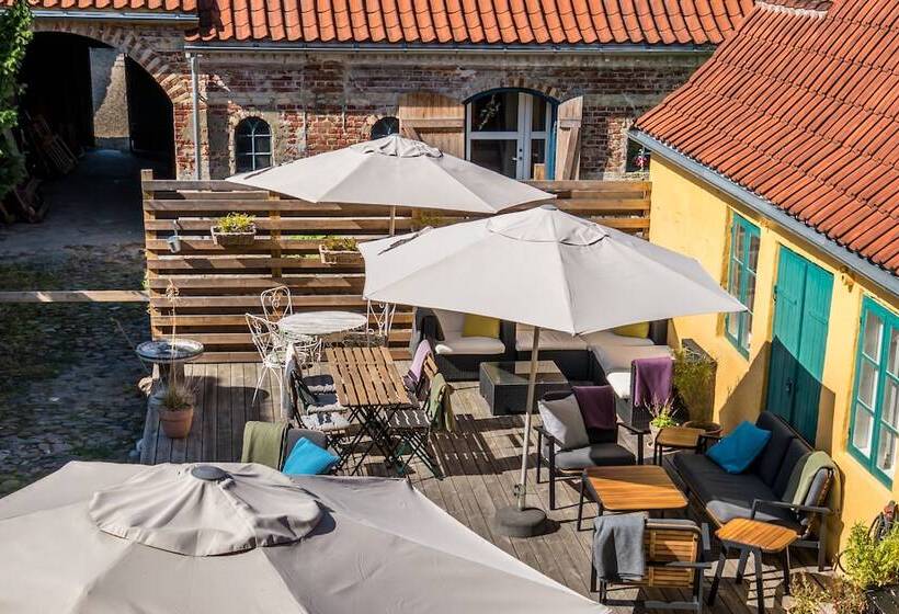 펜션 Kefs Guesthouse & Café