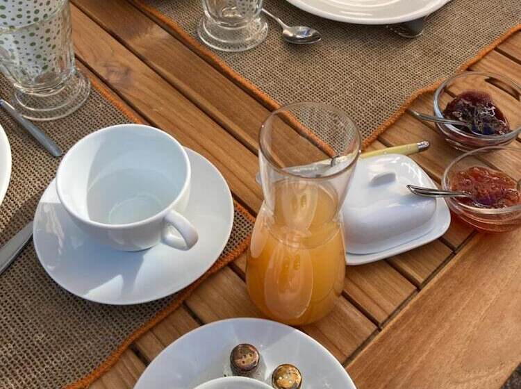 بنسيون Le Clos Corbier