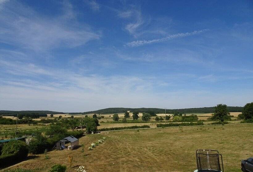 פנסיון Les 2 Rivières Entre Yonne Et Cure