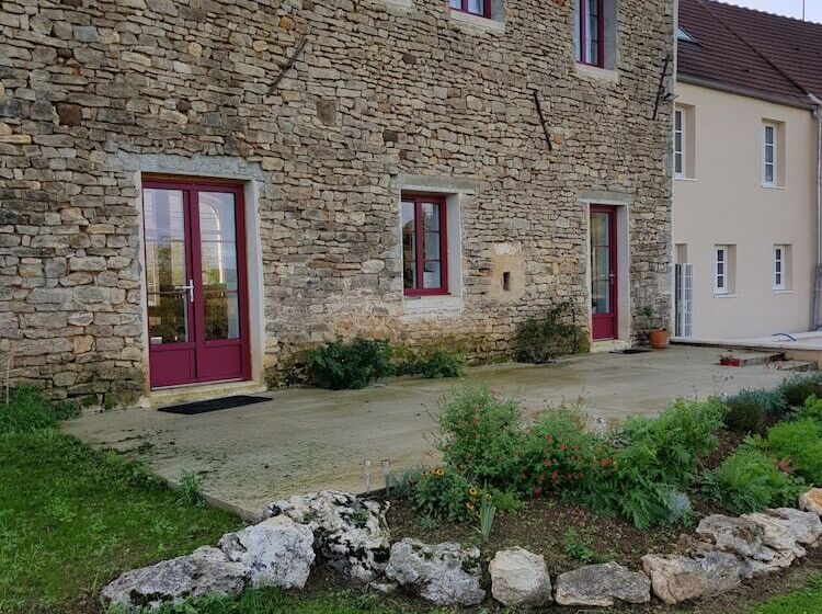 פנסיון Les 2 Rivières Entre Yonne Et Cure