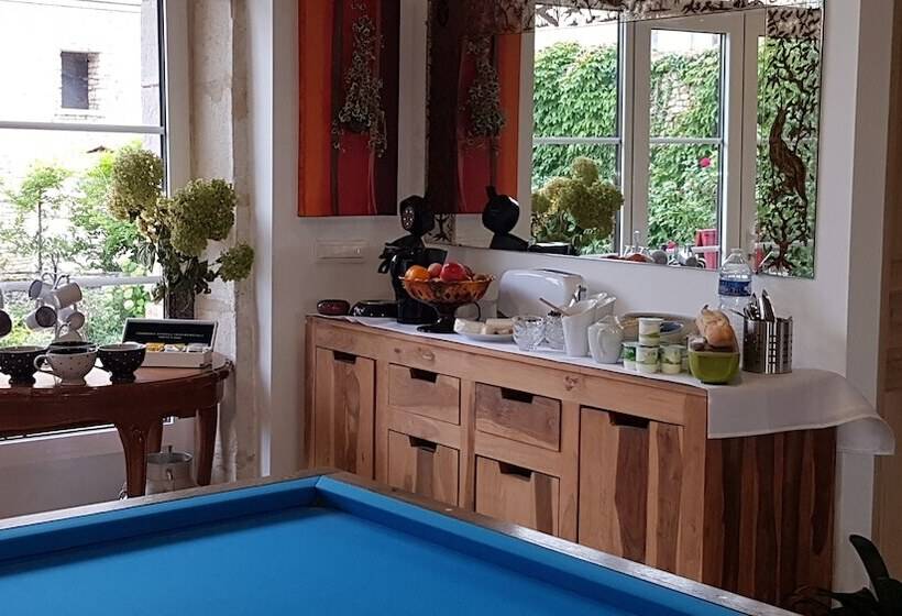 פנסיון Les 2 Rivières Entre Yonne Et Cure