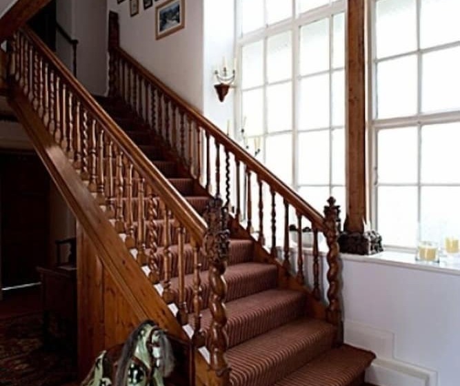 פנסיון Molesworth Manor