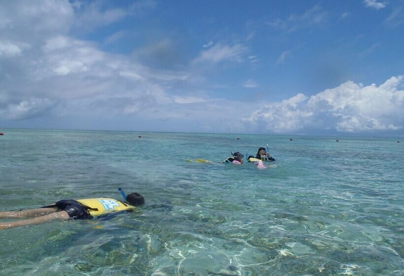 פנסיון Nagannu Island Stay