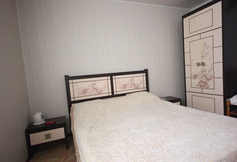 پانسیون Tri A