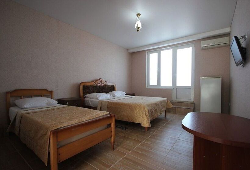 پانسیون Tri A