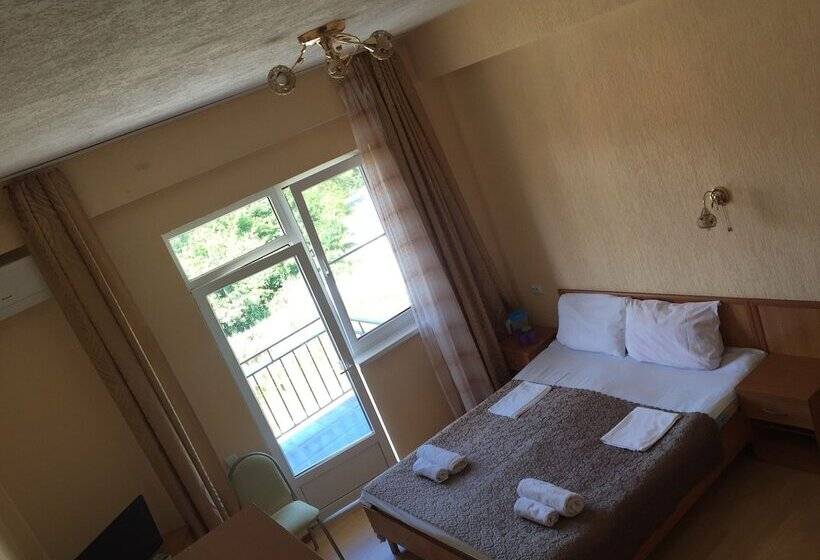 پانسیون Uyutnyy Prichal