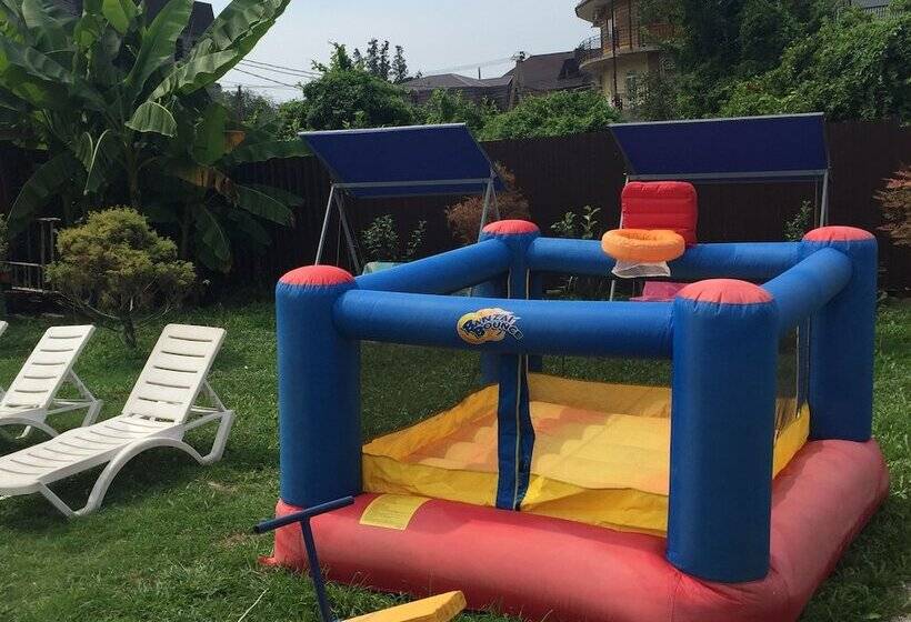 پانسیون Uyutnyy Prichal