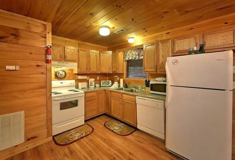 Private Paradise #2810