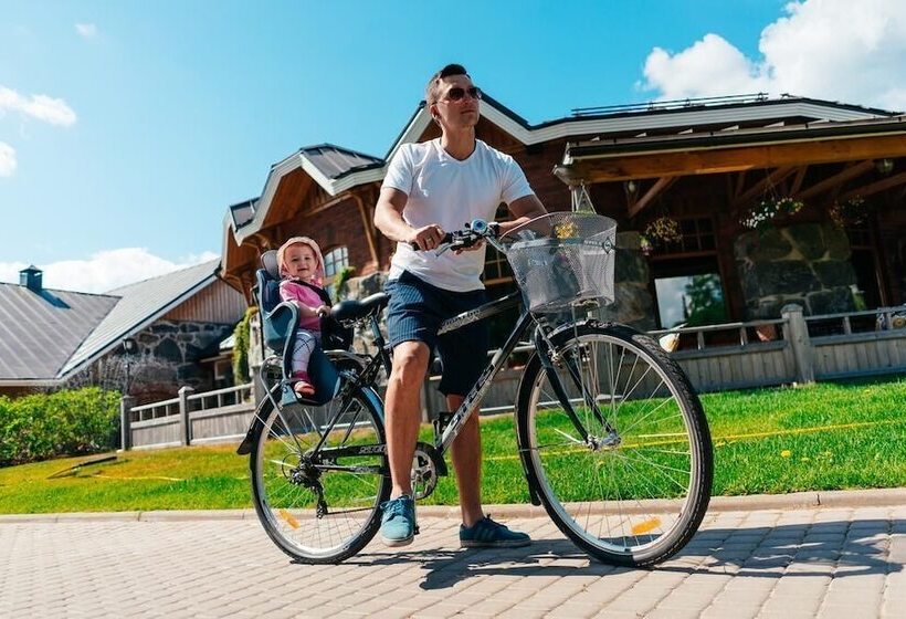 リゾートホテル Ladozhskaya Usadba