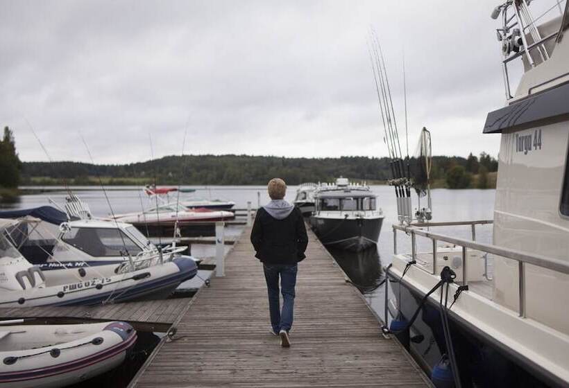 リゾートホテル Ladozhskaya Usadba